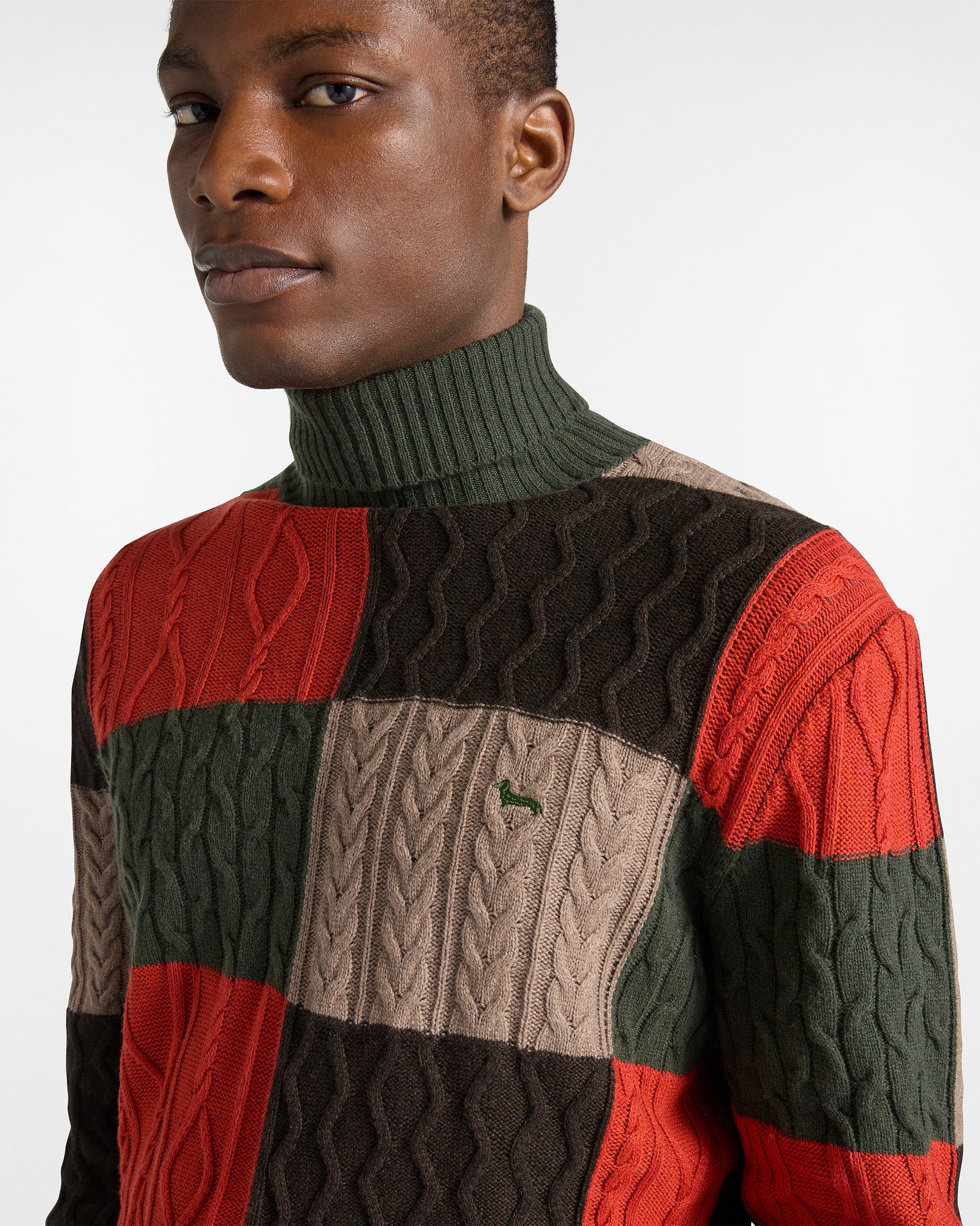 Dolcevita Con Quadri E Trecce