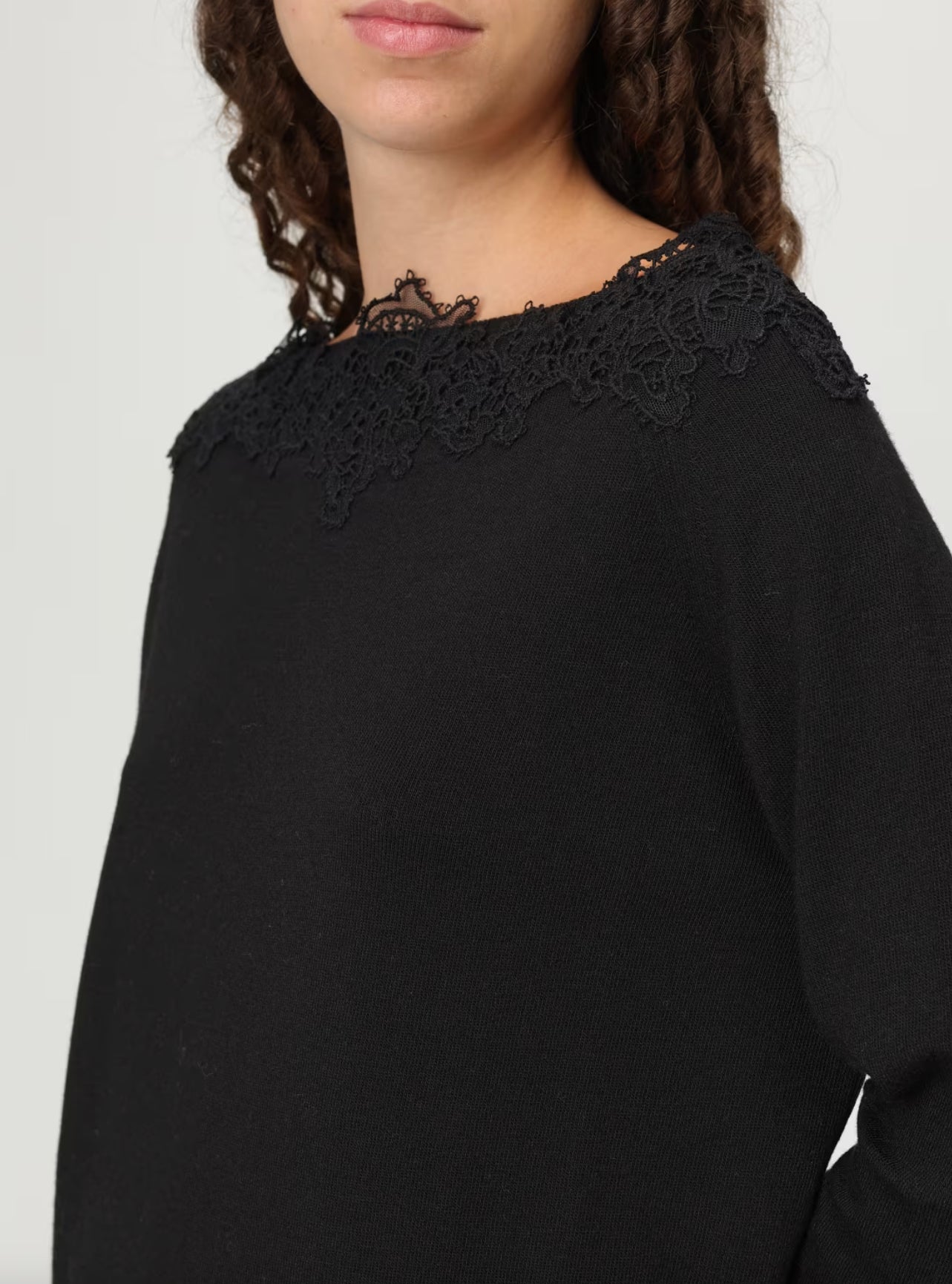 MAGLIONE pizzo