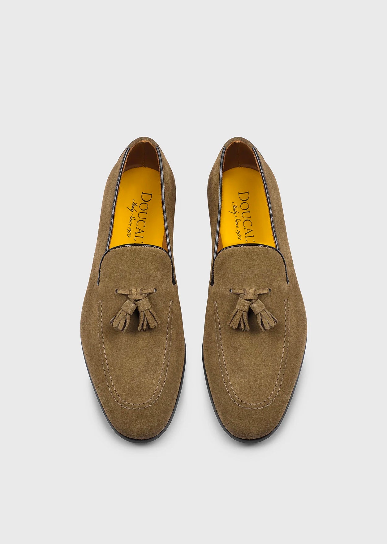 Mocassino con nappine in suede "palude"