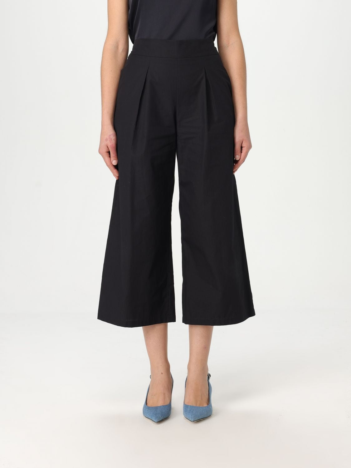 Pantaloni Cropped
