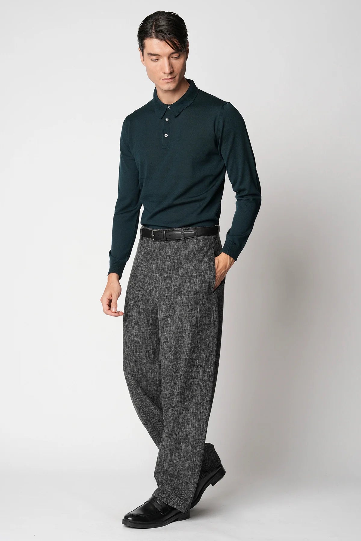 Polo bottoni rasato in lana merino extrafine