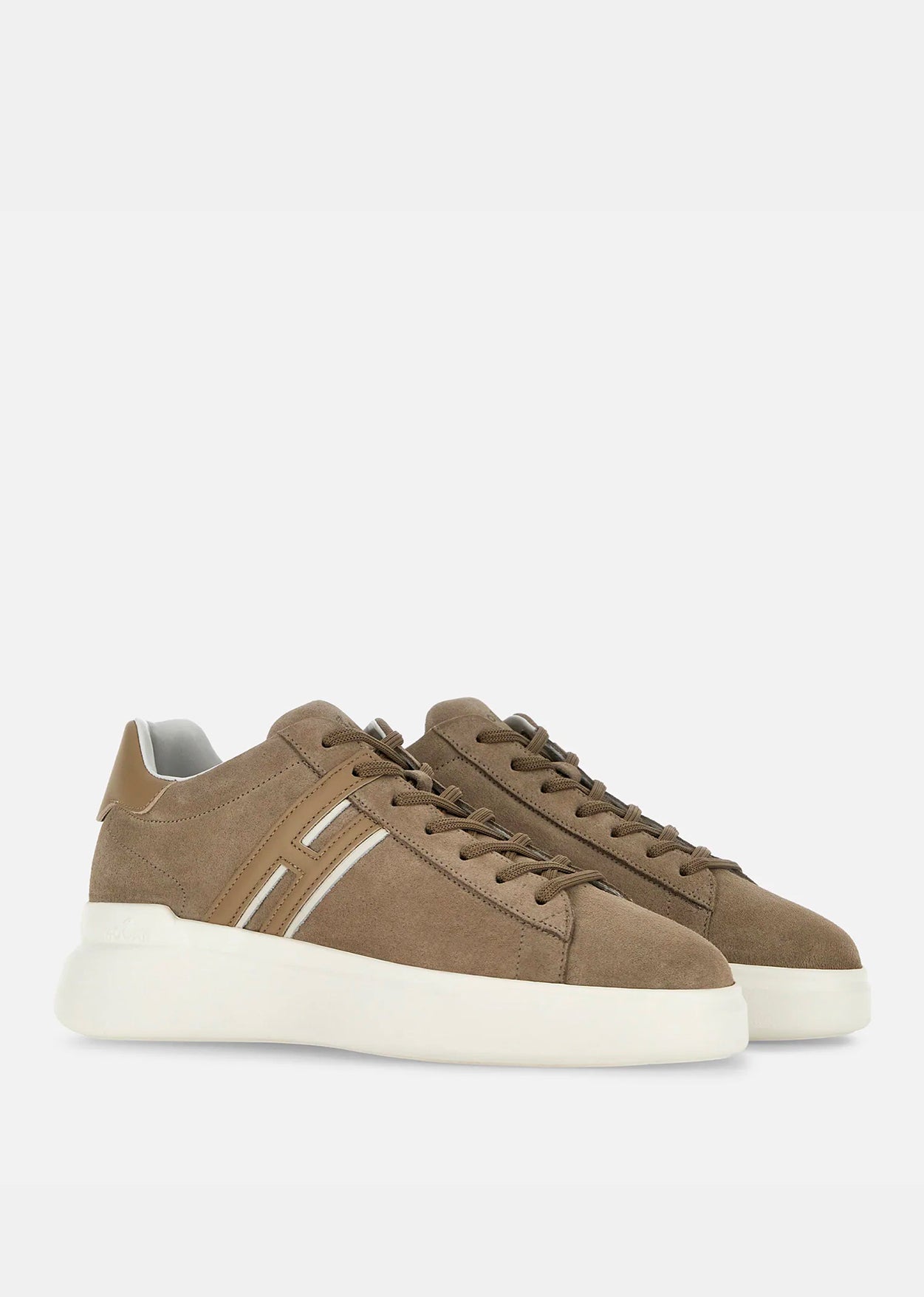 Sneakers H580