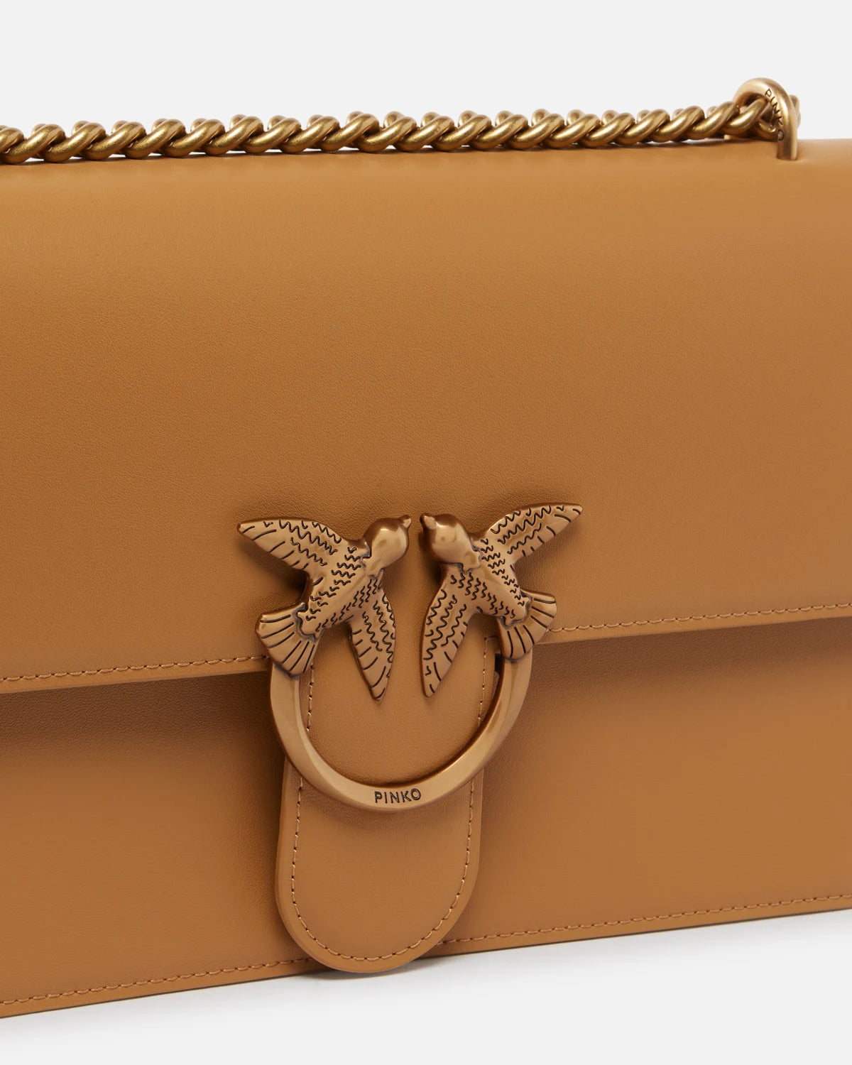 Borsa a tracolla media Love Bag in pelle liscia