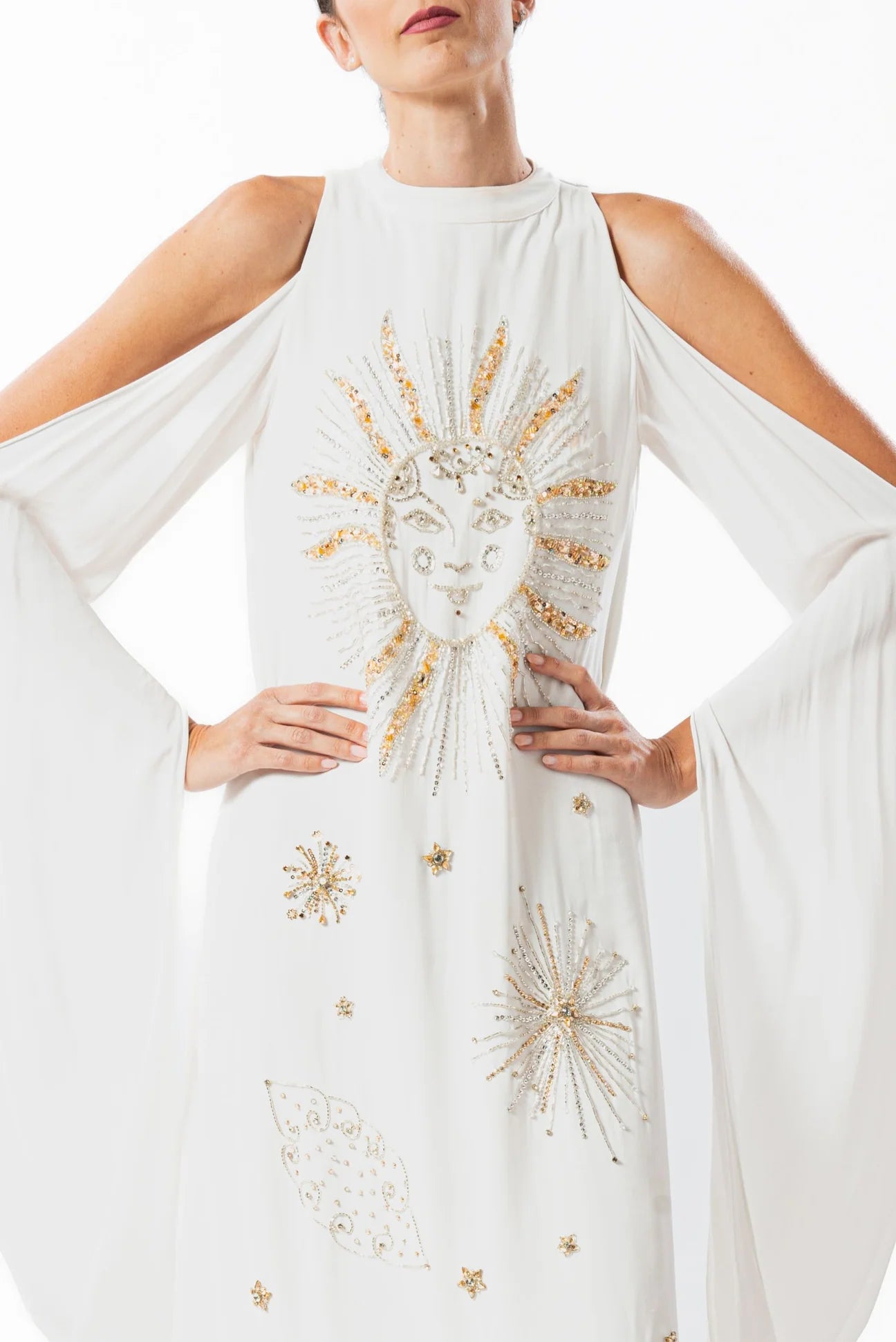 LONG DRESS WITH CUT-OFF SLEEVES