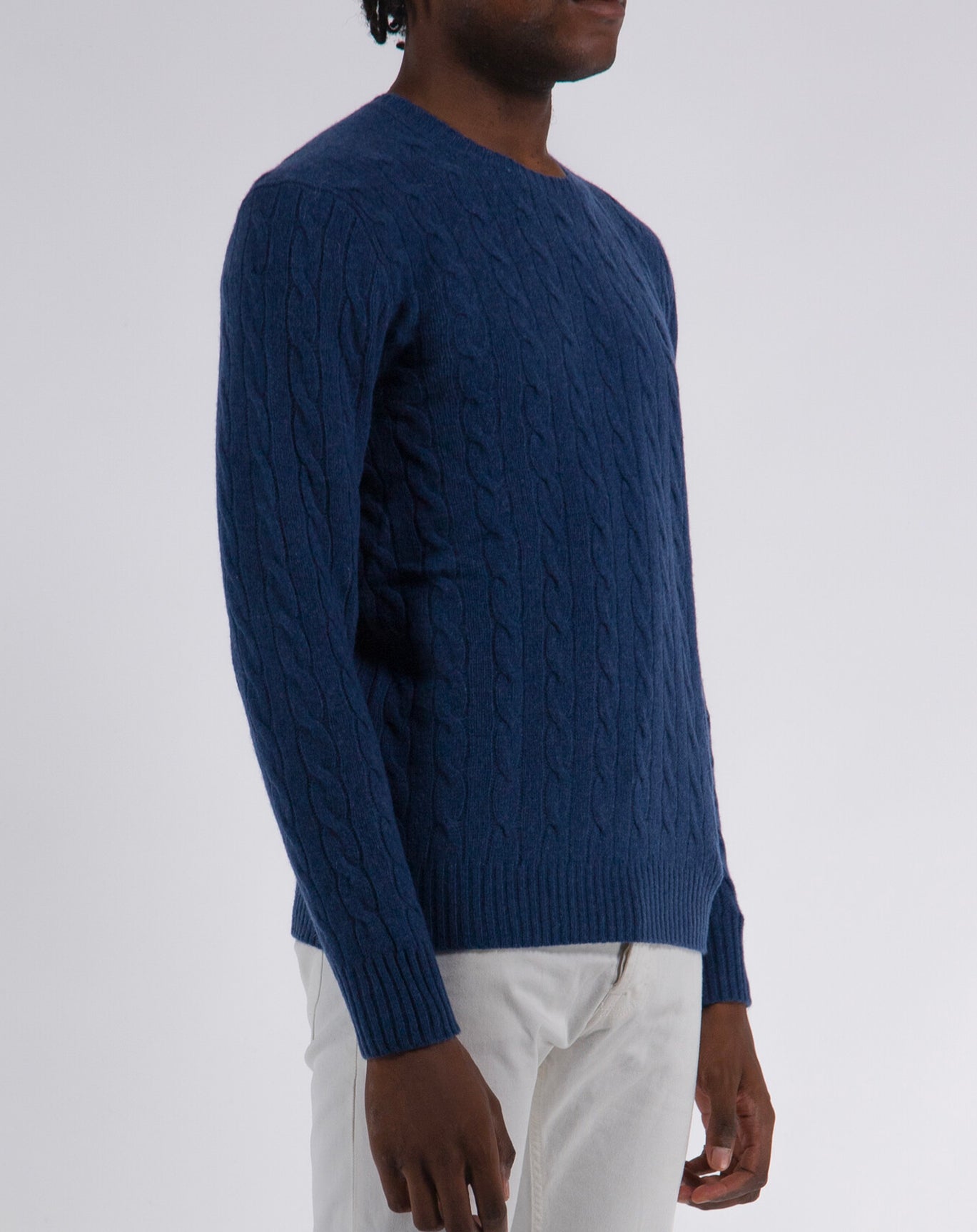 Maglia in lana e cashmere a trecce